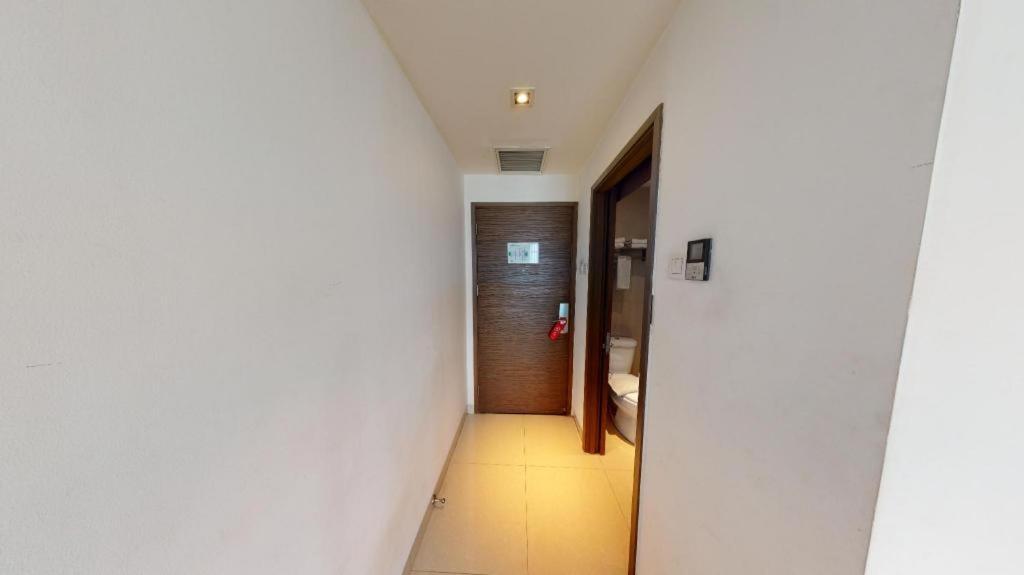Redstar Hotel Giacarta Esterno foto